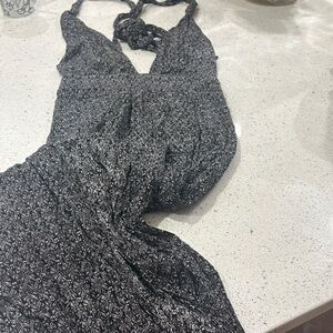 Chic Black and White Backless Dress